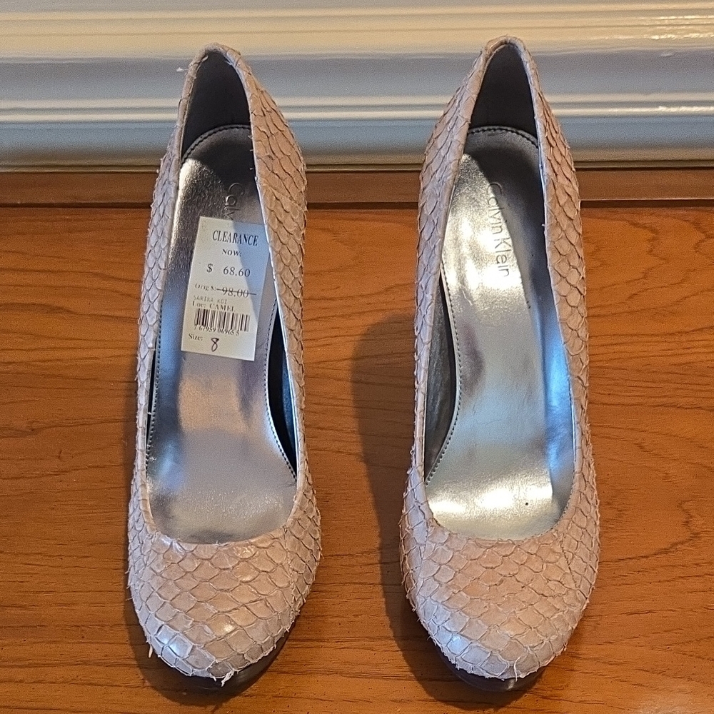Calvin Klein Women's Beige Textured Heels
